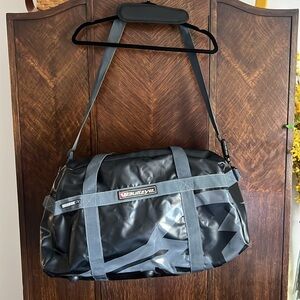 Bullzye duffle bag